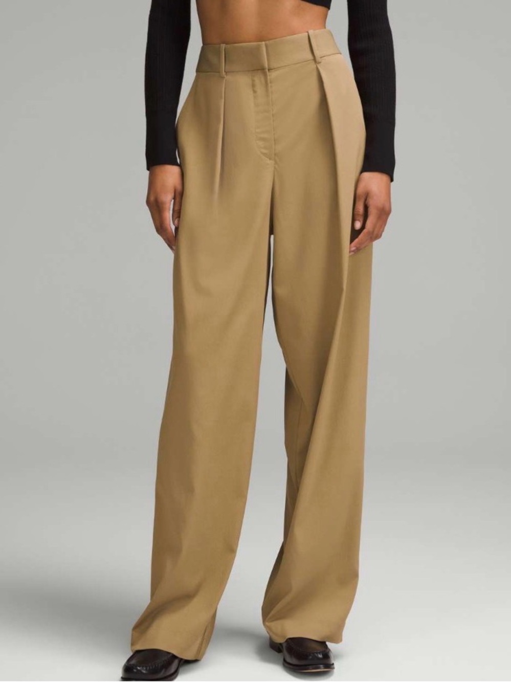 Lululemon Pleat-Front High-Rise Trouser Pant *Regular Size 4 Filbert Tan W5GQ3S